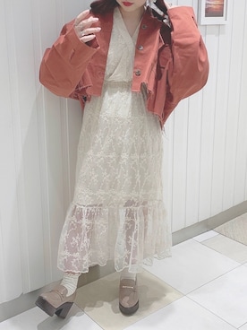 「アイテム（ミリタリージャケット、レッド系）」を使った、miyamaiさん（レディース・151cm）の春コーディネート