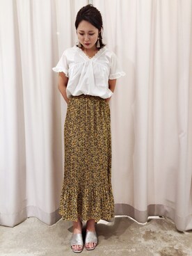 「E hyphen world gallery（イーハイフンワールドギャラリー）の・花柄プリーツロングスカート○★（スカート）」を使った、さ と う ☺︎さん（レディース・159cm）の夏コーディネート