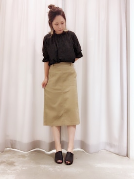 「E hyphen world gallery（イーハイフンワールドギャラリー）の・カラーベイカーポケットスカート（スカート）」を使った、さ と う ☺︎さん（レディース・159cm）の夏コーディネート