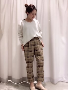 「E hyphen world gallery（イーハイフンワールドギャラリー）の・チェックトラウザーパンツ（その他パンツ）」を使った、さ と う ☺︎さん（レディース・161cm）の冬コーディネート