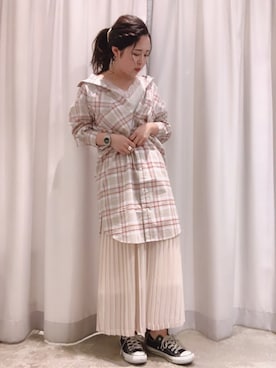 さ と う ☺︎さん（レディース・161cm）の春コーディネート