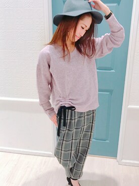 「アシメニット」｜clearくずはモールさん（レディース・160cm）の冬コーディネート