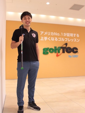 「PEARLY GATES（パーリーゲイツ）のアイテム（トップス）」を使った、RYOさん（メンズ・180cm）の春コーディネート