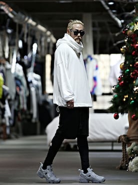 「ByTheR（バイザアール）のアイテム」を使った、BytheR_JPさん（メンズ・178cm）の冬コーディネート