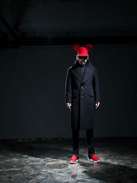 「red」｜「アイテム（ハンチング/ベレー帽）」を使った、BytheR_JPさん（メンズ・178cm）の春コーディネート