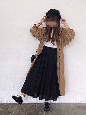 トレンチコートを使った 黒スカート の人気ファッションコーディネート Wear