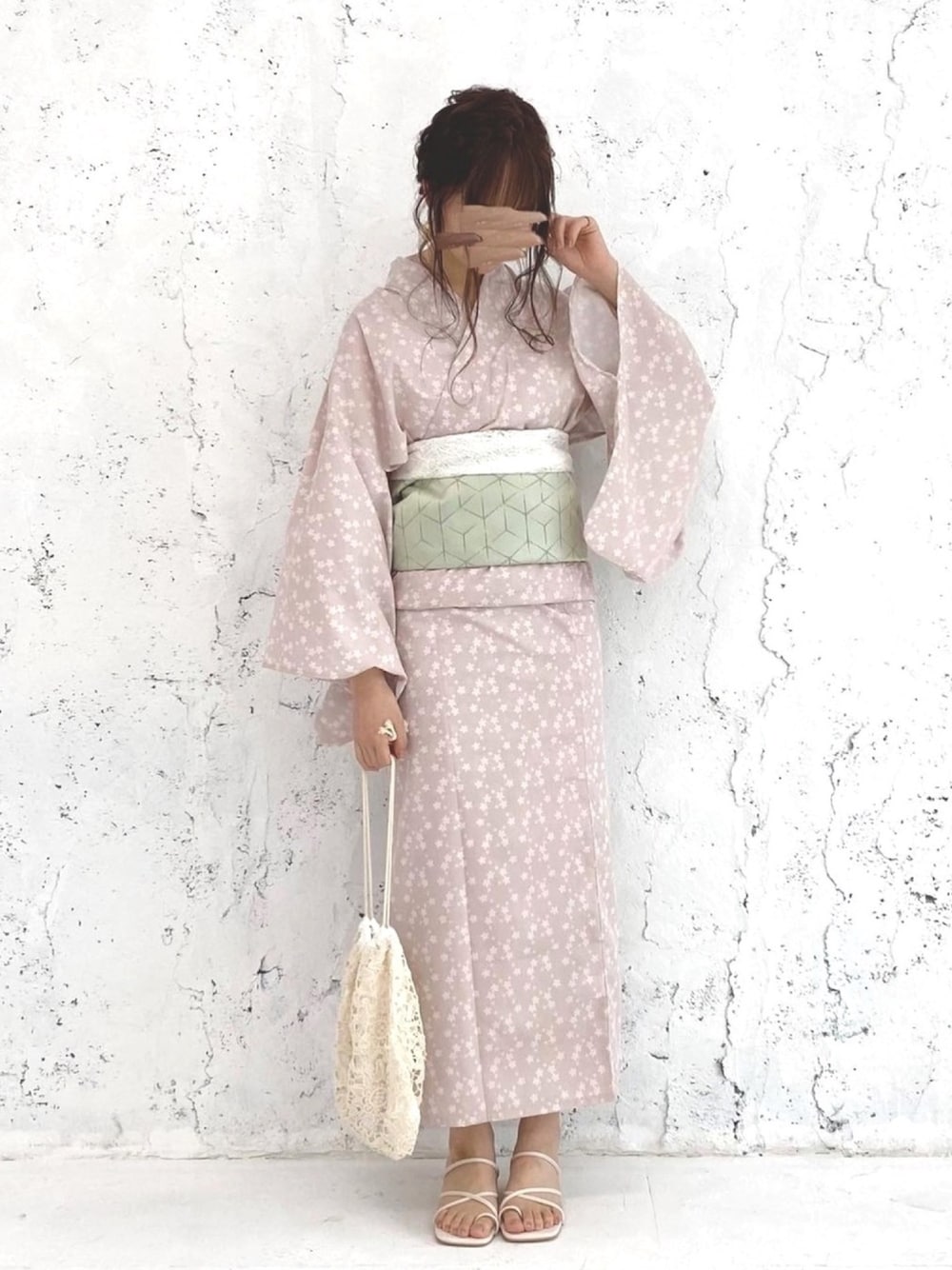 「浴衣祭り、浴衣女子、浴衣、お祭り、デート、デートスタイル（WOMEN）、デートコーデ、淡色コーデ、くすみカラー、くすみピンク」｜「renameroのアイテム（浴衣、ピンク系）」を使った、mero *さん（レディース・155cm）の夏コーディネートの1枚目の写真