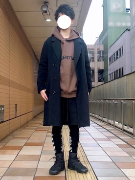 「オフホワイト」｜「アイテム（チェスターコート）」を使った、🄲🄷🄸🄺🄰🅃🄰🄺🅄さん（メンズ・174cm）の冬コーディネート