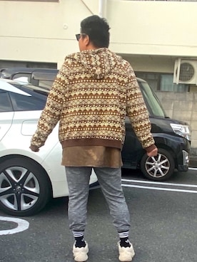 「Yeezy（イージー）のアイテム（Tシャツ/カットソー）」を使った、yuichi19800819さん（メンズ・180cm）の春コーディネート