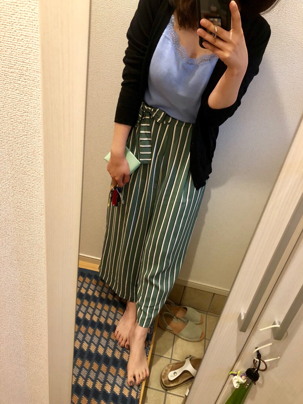 「パジャマ、ルームウェア、ちょっとそこまで、プチプラ、プチプラコーデ、ラクチンコーデ」｜「UNIQLOのアイテム（タンクトップ、ブルー系）」を使った、gabeさん（レディース・158cm）の夏コーディネートの1枚目の写真