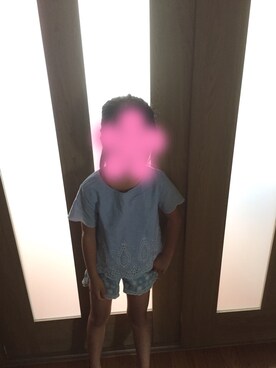 「GAP（ギャップ）のアイテム（トップス、ブルー系）」を使った、KHPさん（キッズ）の夏コーディネート