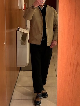 「PRADA（プラダ）のアイテム（スラックス）」を使った、Kenji ☑️さん（メンズ・167cm）の冬コーディネート