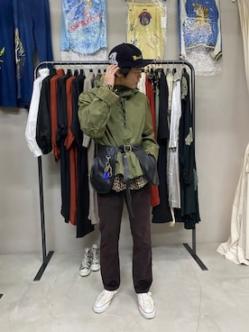 「茶色」｜「アイテム（その他アウター）」を使った、SHOTAKIMOTOさん（メンズ・181cm）の秋コーディネート