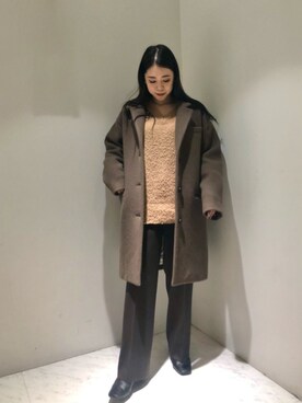 「一押しのアウタースタイル」｜「アイテム（チェスターコート）」を使った、YUKA OWAKAさん（レディース・154cm）の冬コーディネート
