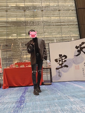 「ADER error（アーダーエラー）のアイテム（ジャケット/アウター）」を使った、김형식 さん（メンズ・176cm）の春コーディネート