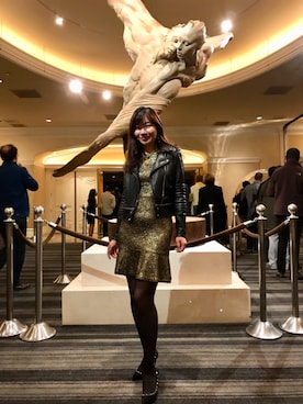 「パーティー」｜「アイテム（ライダースジャケット）」を使った、Jennifer Kouさん（レディース・168cm）の冬コーディネート