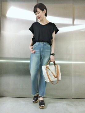 JEANASISアミュプラザ鹿児島STAFFさんのコーディネート