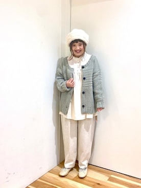 「ehka sopo（エヘカソポ）のアイテム（ニットキャップ/ビーニー）」を使った、えりさん（レディース・150cm）の冬コーディネート