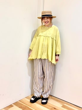 「スカラップ」｜「アイテム（その他）」を使った、えりさん（レディース・150cm）の夏コーディネート