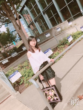 「Ted Baker（テッドベーカー）のアイテム（バッグ）」を使った、Amyさん（レディース・160cm）の夏コーディネート