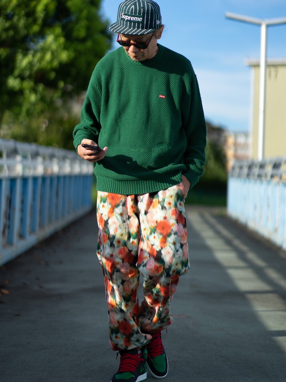 Supreme グリーン ニットセーター　Sサイズ Supreme のニット/セーター（グリーン系）を使った人気