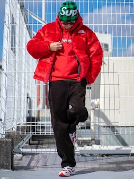 「UNIQLO（ユニクロ）のワイドフィットテーパードコーデュロイパンツ セットアップ可能（その他パンツ）」を使った、HYS-TKさん（メンズ・178cm）の冬コーディネート