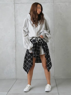 「DaTuRA（ダチュラ）のアイテム」を使った、DaTuRa_STAFFさん（レディース・160cm）の秋コーディネート