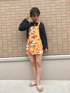 「ROXY（ロキシー）のアイテム（ビーチサンダル）」を使った、YUUKA🦋さん（レディース・157cm）の夏コーディネート