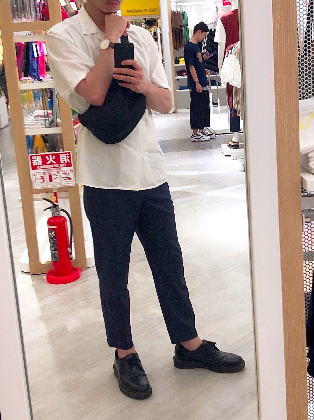 「お洒落さんとつながりたい、大人カジュアル、夏、シャツスタイル、シンプルコーデ、プチプラ、休日スタイル」｜「UNIQLOのオープンカラーシャツ（半袖）（シャツ/ブラウス、ホワイト系）」を使った、J.Jさん（メンズ・172cm）の夏コーディネートの1枚目の写真