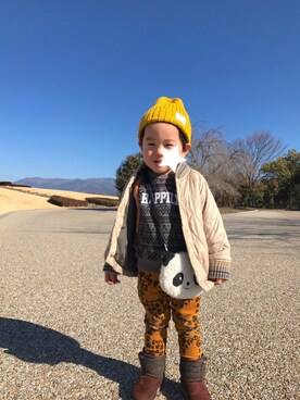 「柄×柄」｜「アイテム（スウェット）」を使った、y88nさん（キッズ・90cm）の冬コーディネート