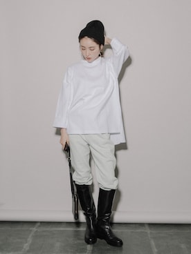 「H&M（エイチ・アンド・エム）のアイテム（スウェットパンツ）」を使った、eversince_snap さん（レディース・162cm）の冬コーディネート