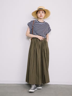 「アイテム（トップス、ブラウン系）」を使った、eversince_snap さん（レディース・162cm）の春コーディネート