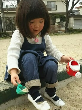 「砂遊び」｜「アイテム（オールインワン・サロペット）」を使った、y-sさん（キッズ・100cm）の春コーディネート