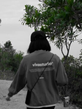 「VIVASTUDIO（ビバスタジオ）のアイテム（上衣、グレー系）」を使った、shirleyiiiiiさん（レディース）の冬コーディネート
