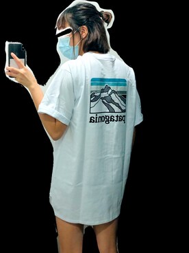 「patagonia（パタゴニア）のアイテム（上衣、ホワイト系）」を使った、shirleyiiiiiさん（レディース）の冬コーディネート