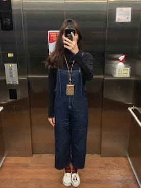 「B.L.U.E（ビーエルユーイー）のアイテム（オールインワン・サロペット）」を使った、♩LinLinLin♫さん（レディース・168cm）の冬コーディネート
