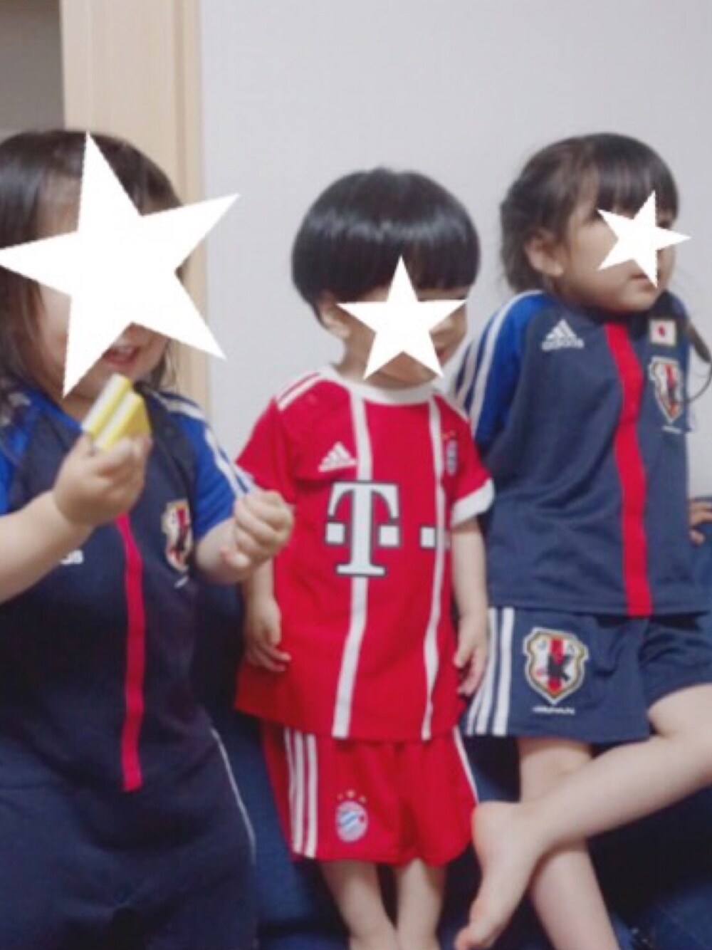 「サッカー、サムライブルー、日本代表ウェア」｜「no brandのアイテム（その他ベビー用品、ブルー系）」を使った、kuuuuuuuuutaさん（キッズ・90cm）の冬コーディネートの1枚目の写真