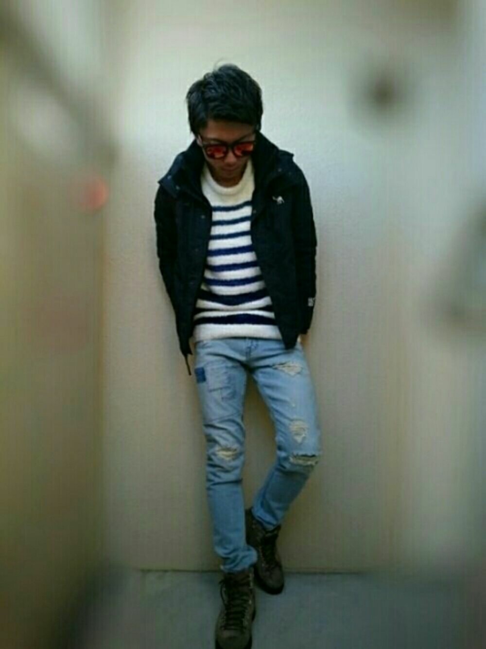 「ベイフロー(BAYFLOW)、BAYFLOW(BAYFLOW)、BUTTERO、マリン、ボーダー、ボーダートップス、アバクロ、Ron Herman、Atlantic STARS、海」｜「Abercrombie&Fitchのアイテム（ナイロンジャケット、ブラック系）」を使った、 hikomaruさん（メンズ・175cm）の冬コーディネートの1枚目の写真