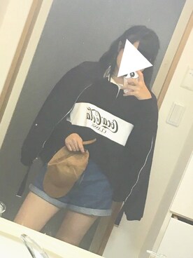 「GU（ジーユー）のアイテム（スウェット、ブラック系）」を使った、ぱるさん（レディース・165cm）の春コーディネート