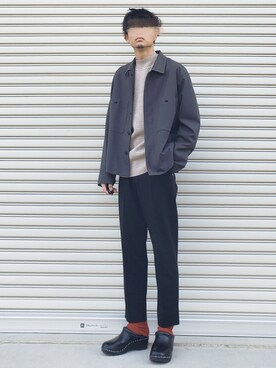 「カラーソックス」｜「アイテム（カバーオール）」を使った、DKさん（メンズ・170cm）の秋コーディネート