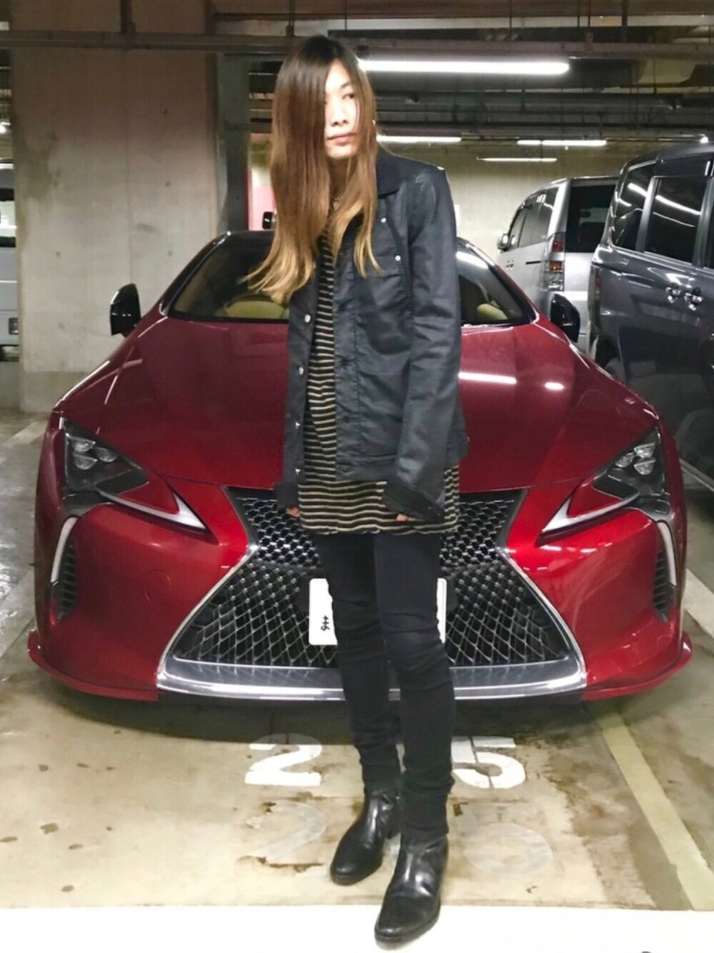 「春、はるコーデ、ボーダー、休日スタイル、休日コーデ、ジャケット、ブーツ、黒スキニー、ootd、RICK OWENS」｜「KSUBIのksubi “SINISTER STRIPE DESERT”Tシャツ（Tシャツ/カットソー、その他）」を使った、MIDWEST_ECさん（メンズ・173cm）の春コーディネートの1枚目の写真