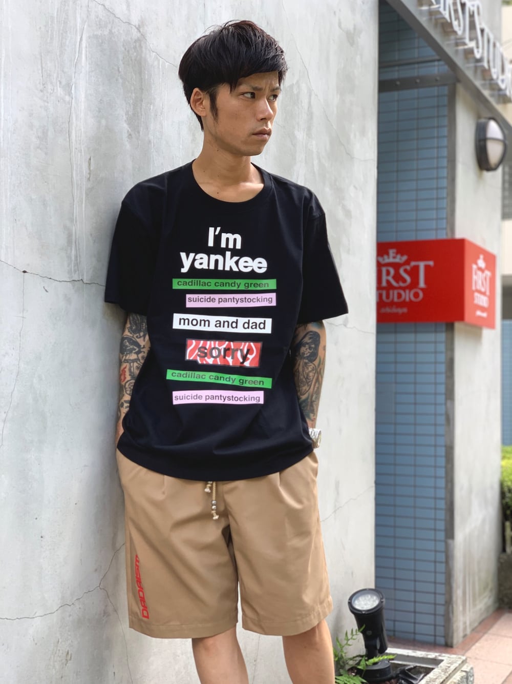 「別注、DISCOVERED、MIDWEST、Tシャツ、夏コーデ、プリントT、ootd、カジュアル、ビッグシルエット」｜「DISCOVEREDの■別注■DISCOVERED×MIDWEST EXCLUSIVE “Im yankee” Tシャツ（Tシャツ/カットソー、ブラック系）」を使った、MIDWEST_ECさん（メンズ・174cm）の夏コーディネートの1枚目の写真