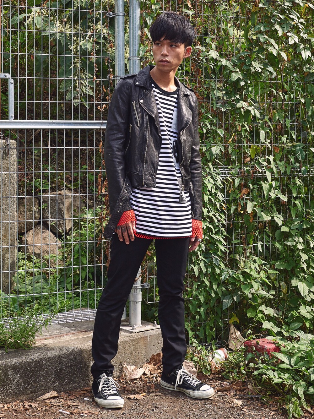 「603、ライダース、黒、コンバース、DIET BUTCHER SLIM SKIN、ootd、シック、音楽、MIDWEST」｜「603のアイテム（ライダースジャケット、ブラック系）」を使った、MIDWEST_ECさん（メンズ・173cm）の秋コーディネートの1枚目の写真