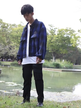 「DIET BUTCHER（ダイエットブッチャー）のアイテム」を使った、MIDWEST_ECさん（メンズ・173cm）の秋コーディネート