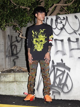 「off white（オフホワイト）のアイテム」を使った、MIDWEST_ECさん（メンズ・173cm）の秋コーディネート