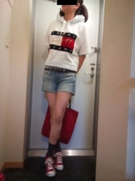 「LACOSTE」｜「アイテム（ブーティ）」を使った、だも子さん（レディース・170cm）の夏コーディネート