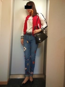 「HILFIGER DENIM（ヒルフィガーデニム）のカラーブロックボマージャケット（ブルゾン、レッド系）」を使った、だも子さん（レディース・170cm）の夏コーディネート