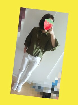 「V（ブイ）のアイテム」を使った、乔安娜さん（レディース・160cm）の春コーディネート