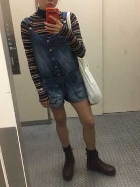 「PULL&BEAR（プルアンドベア）のアイテム（サロペット/オーバーオール）」を使った、Culumi さん（レディース・160cm）の秋コーディネート