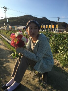 「Abercrombie&Fitch（アバークロンビーアンドフィッチ）のアイテム（カーディガン/ボレロ）」を使った、Culumi さん（レディース・160cm）の秋コーディネート